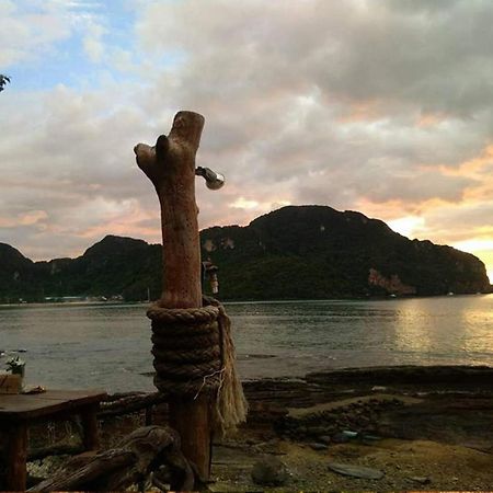 Phi Phi Sunset Bay Resort Екстер'єр фото