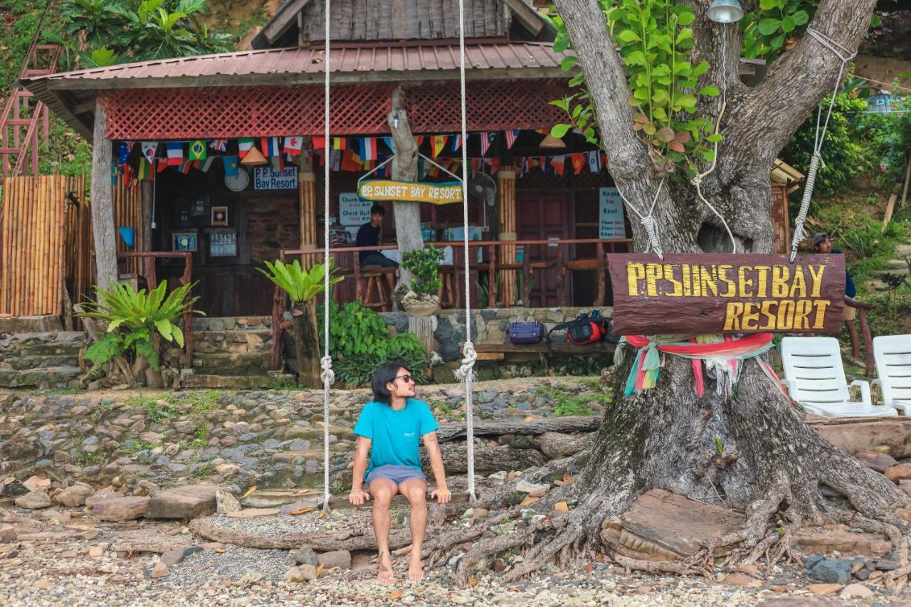Phi Phi Sunset Bay Resort Екстер'єр фото