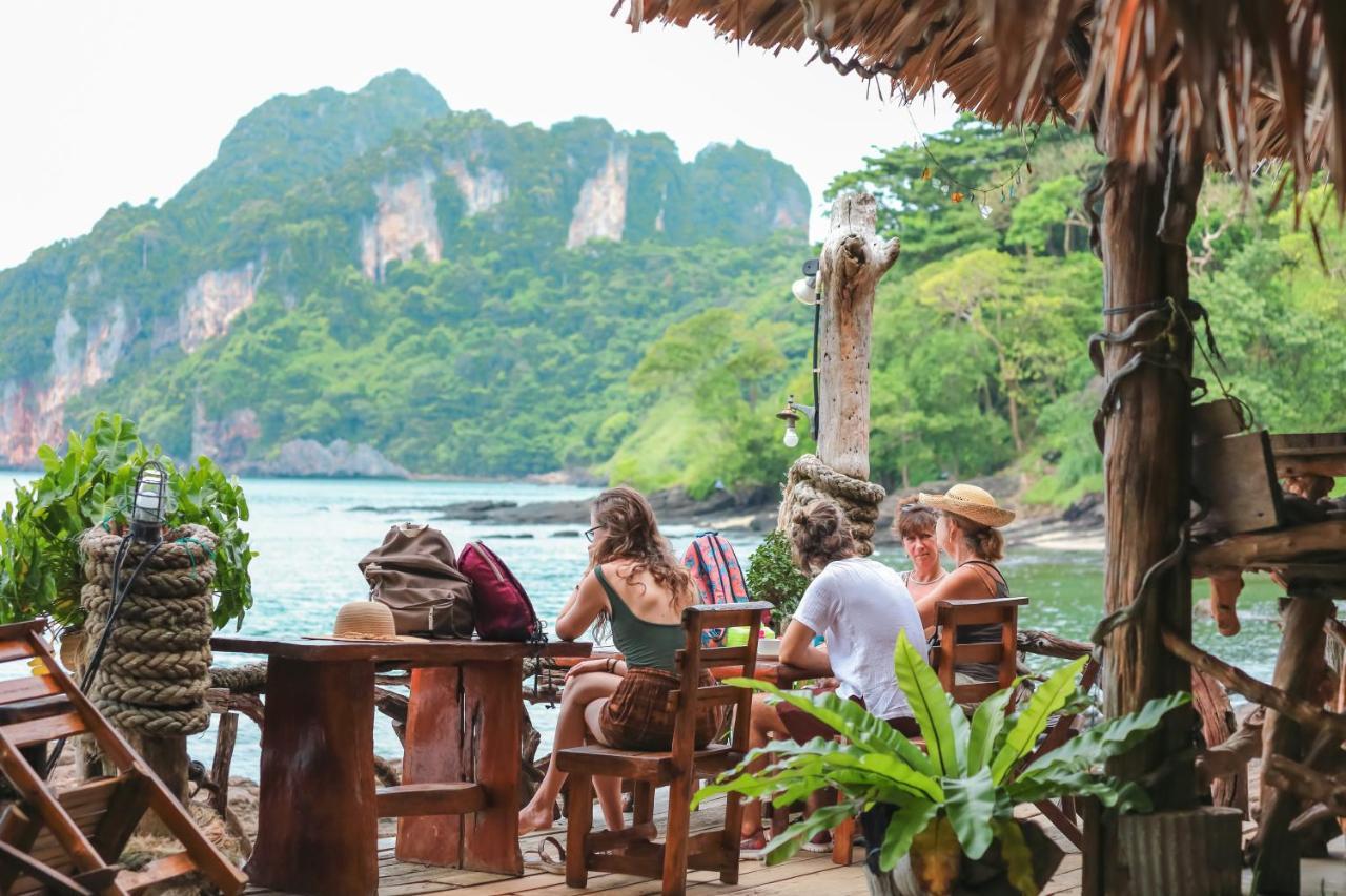 Phi Phi Sunset Bay Resort Екстер'єр фото